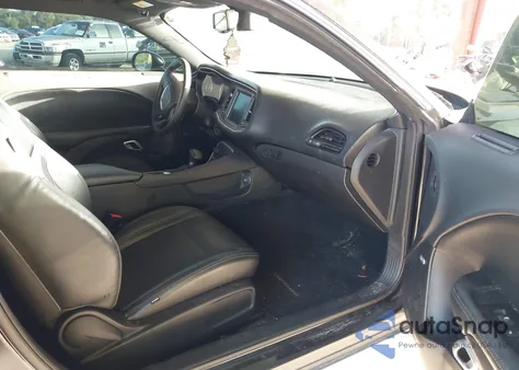 2015 Dodge Challenger Sxt from USA, damaged, VIN 2C3CDZAG0FH819536